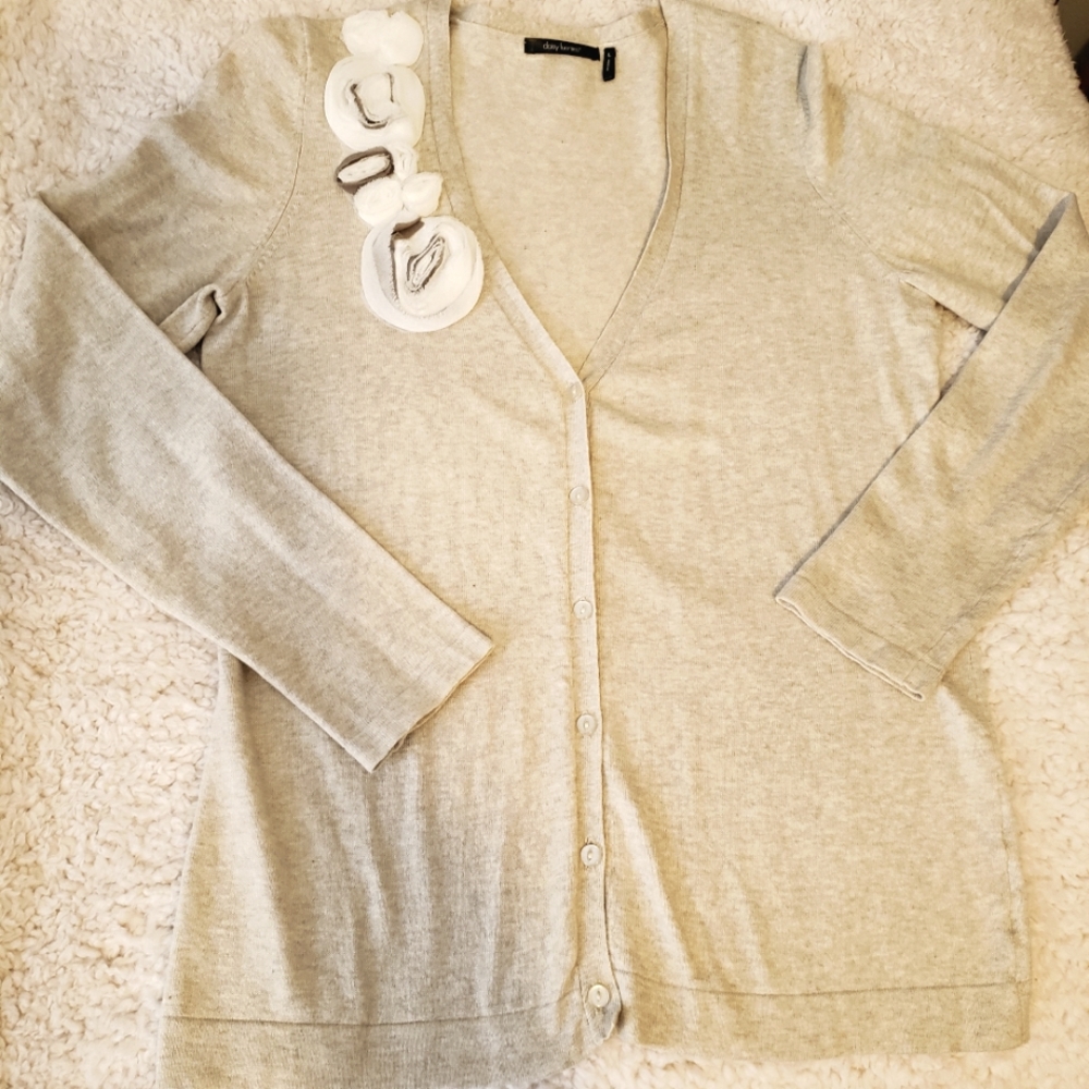 Daisy Fuentes cardigan in Large